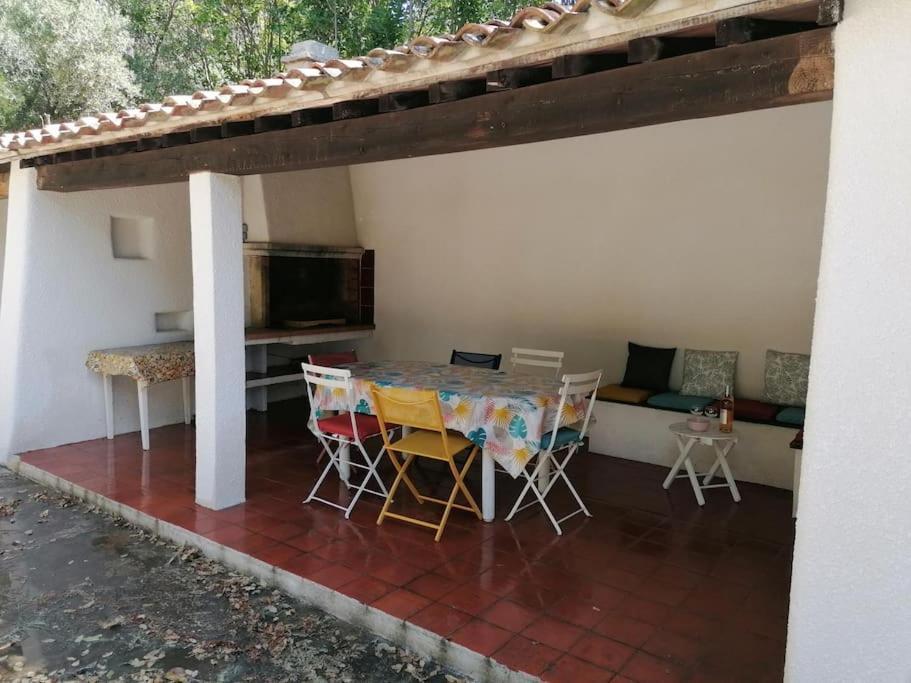 Studio Meyreuil-Terrasse-Au Calme En Campagne-Clim Экстерьер фото